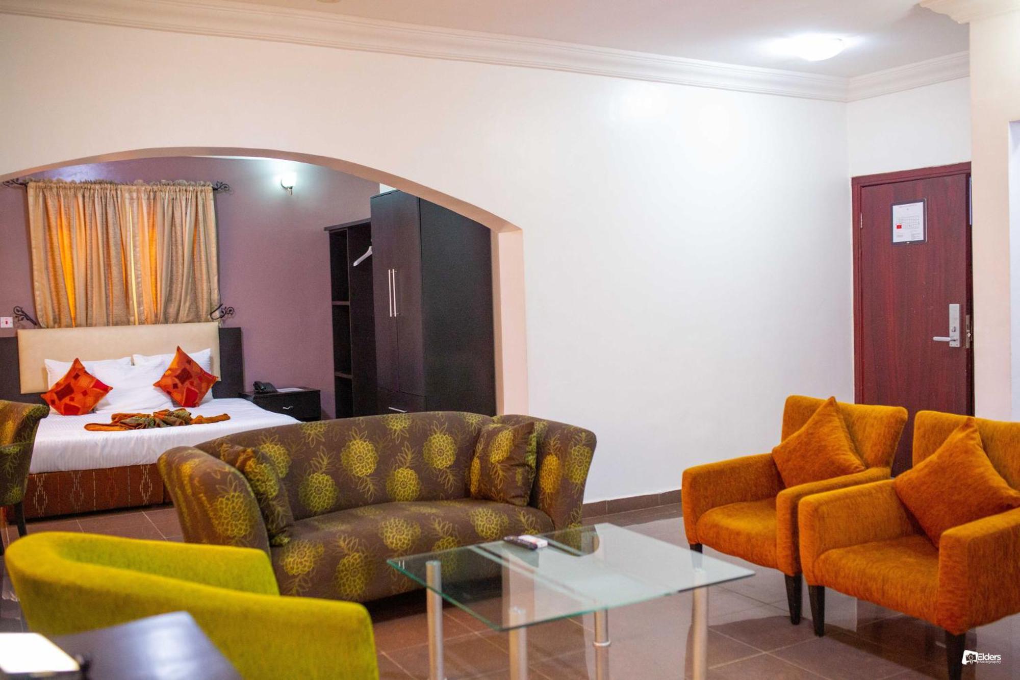 Suru Express Hotel Gra Lagos Exteriör bild