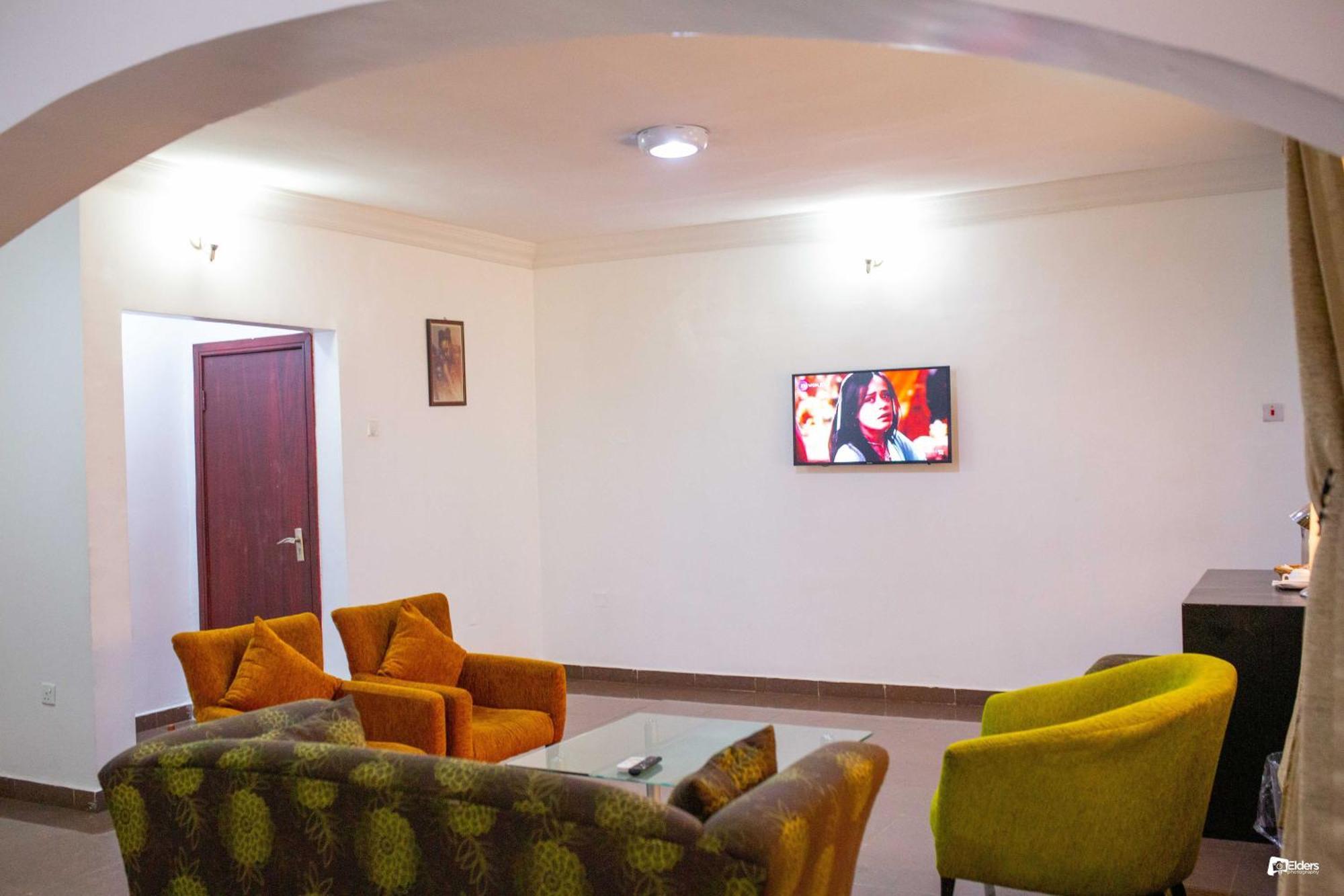 Suru Express Hotel Gra Lagos Exteriör bild